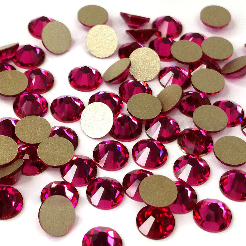 Fucsia SS3-SS30 Strass in vetr - Nail Art Fuchsia recensione e prezzo