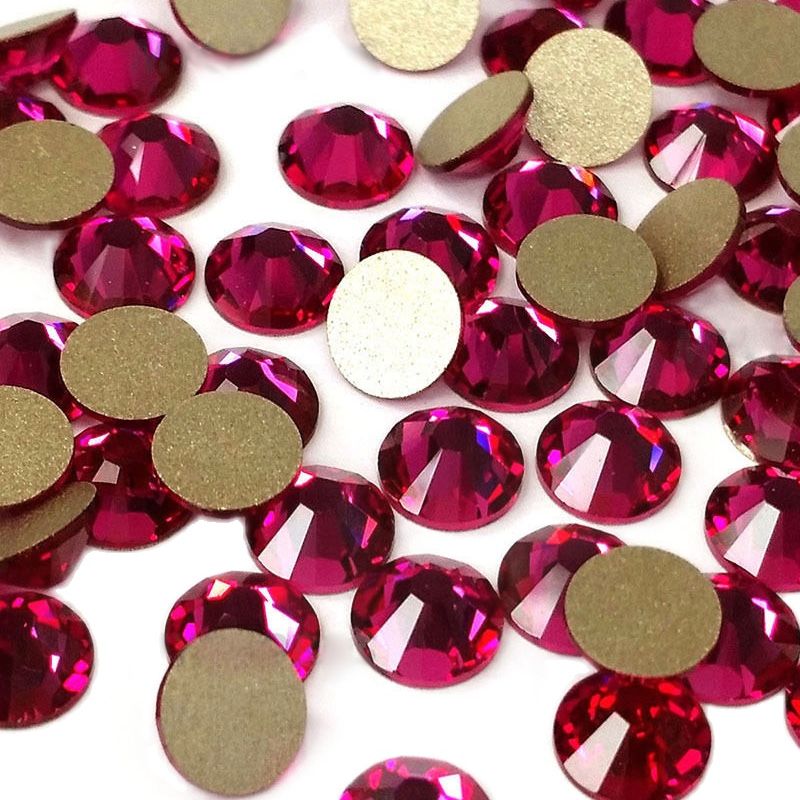 Nuovi Strass in Vetro Non Term - Nail Art Fuchsia recensione e prezzo