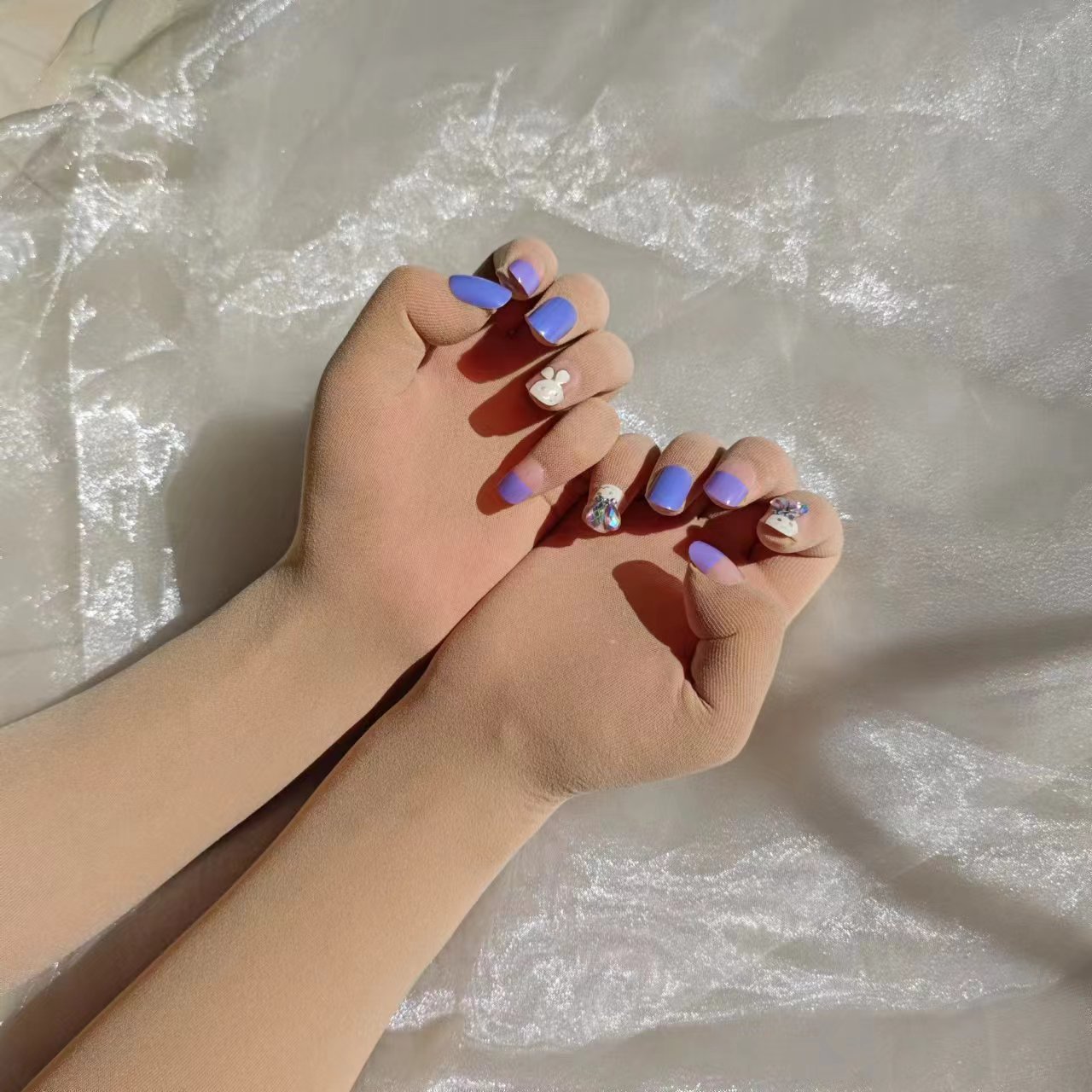 1 paio di calze per protezione - Nail Art Queen recensione e prezzo